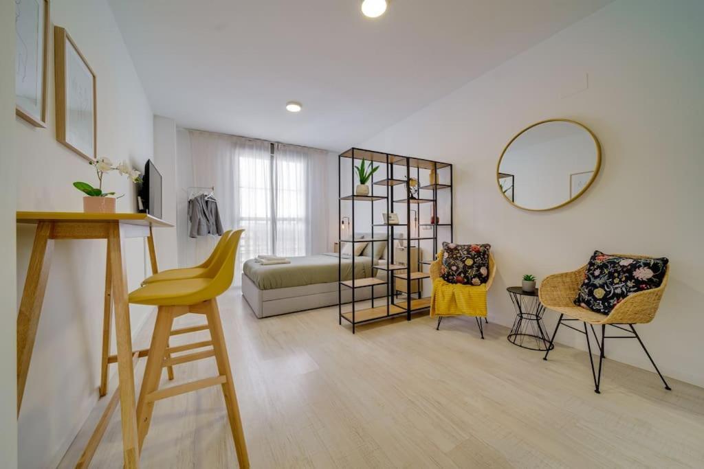 Exquisito Estudio En El Centro De Málaga Dış mekan fotoğraf